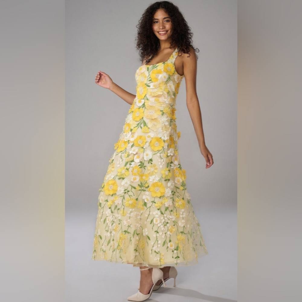 AW Bridal: 3D Yellow Floral Dress with halter style size 16, worn once. - Picture 4 of 6